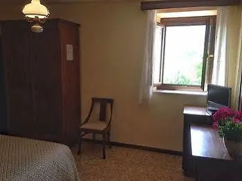 Affittacamere Borgo I Tre Baroni Moggiona