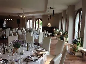 Borgo I Tre Baroni Guest House Moggiona